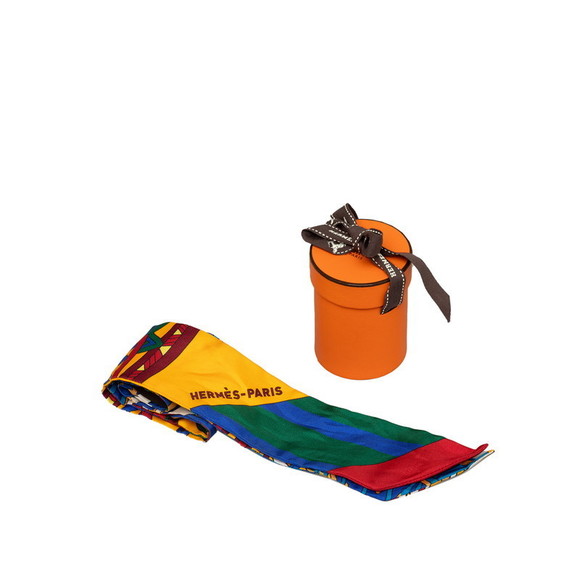 Hermes Twilly Scarf Canvas Scarf 222-44066 in Good condition - Picture 7 of 7